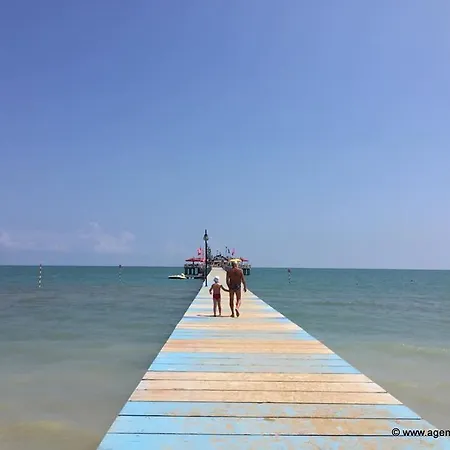 Flat In Riviera شقة *